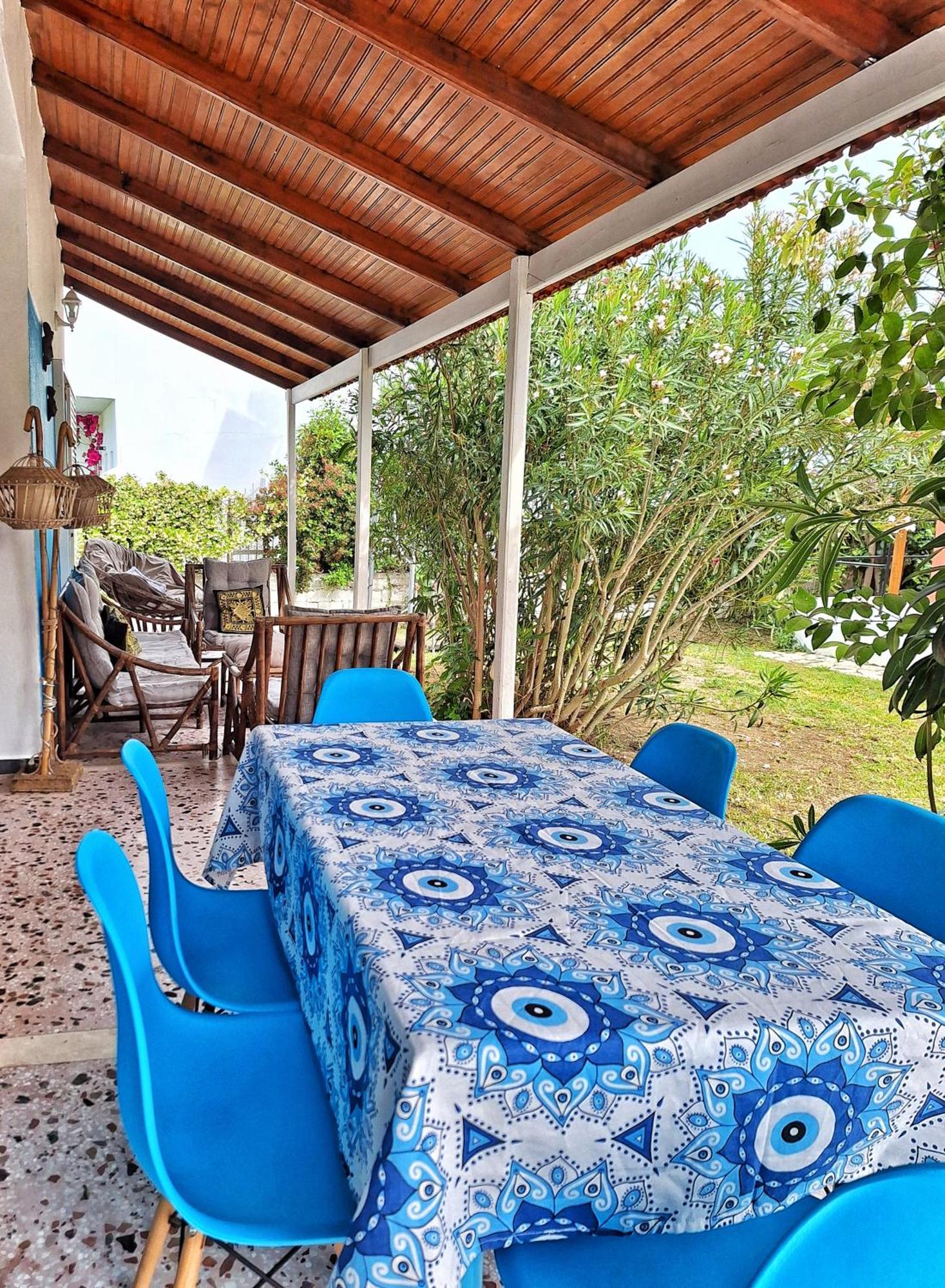 Lemami Seafront Bungalows Kávos Rum bild