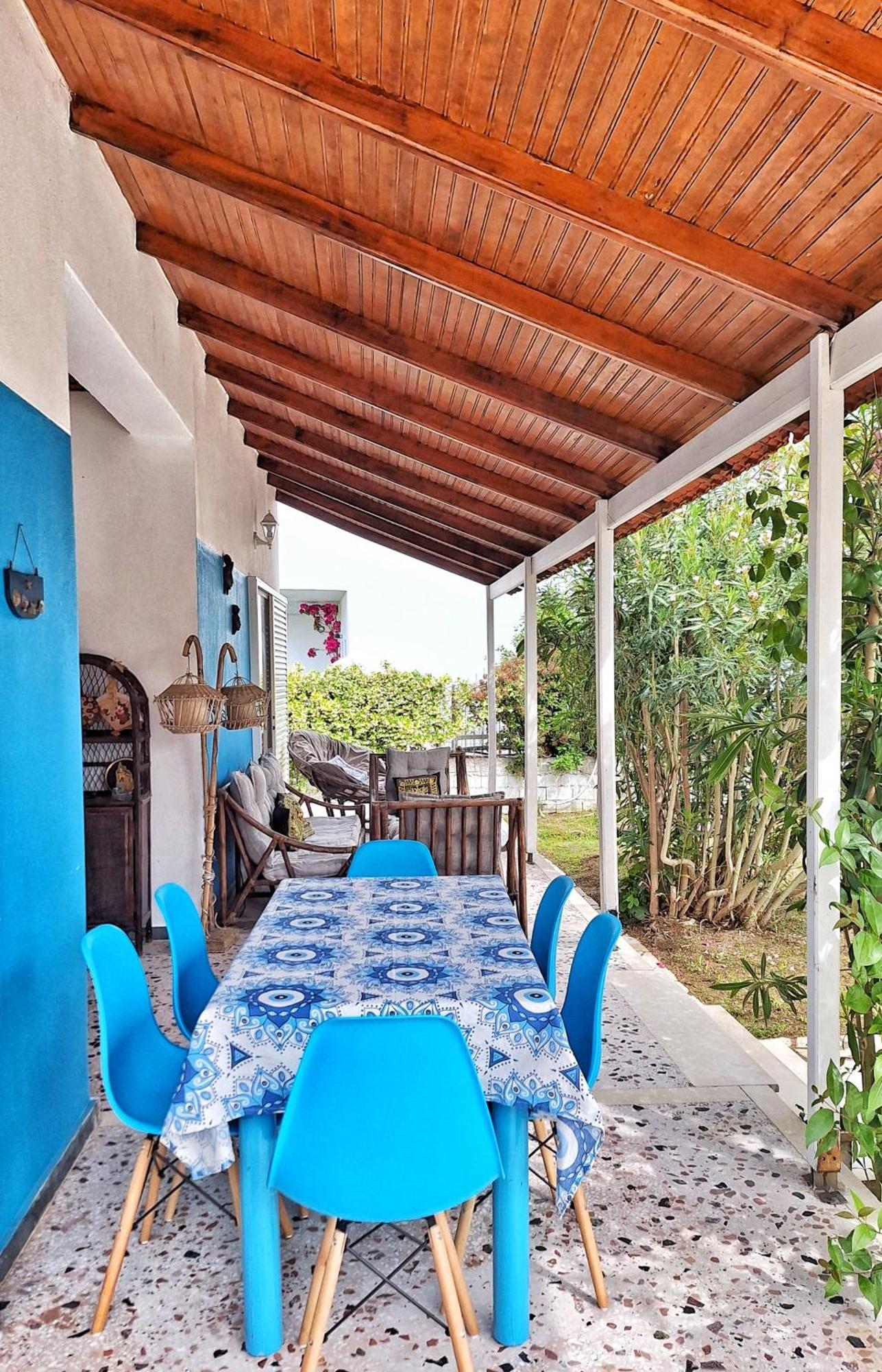 Lemami Seafront Bungalows Kávos Rum bild